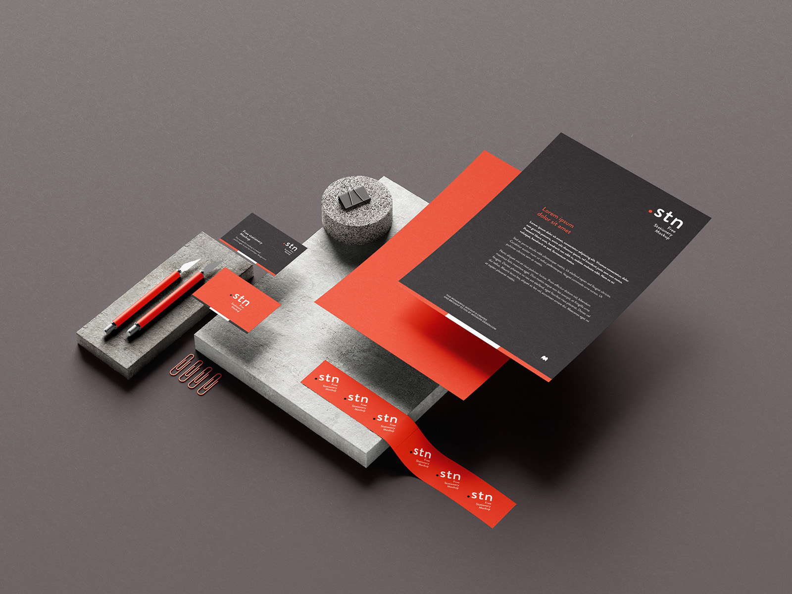 A perfect mockup of statoinery materials.